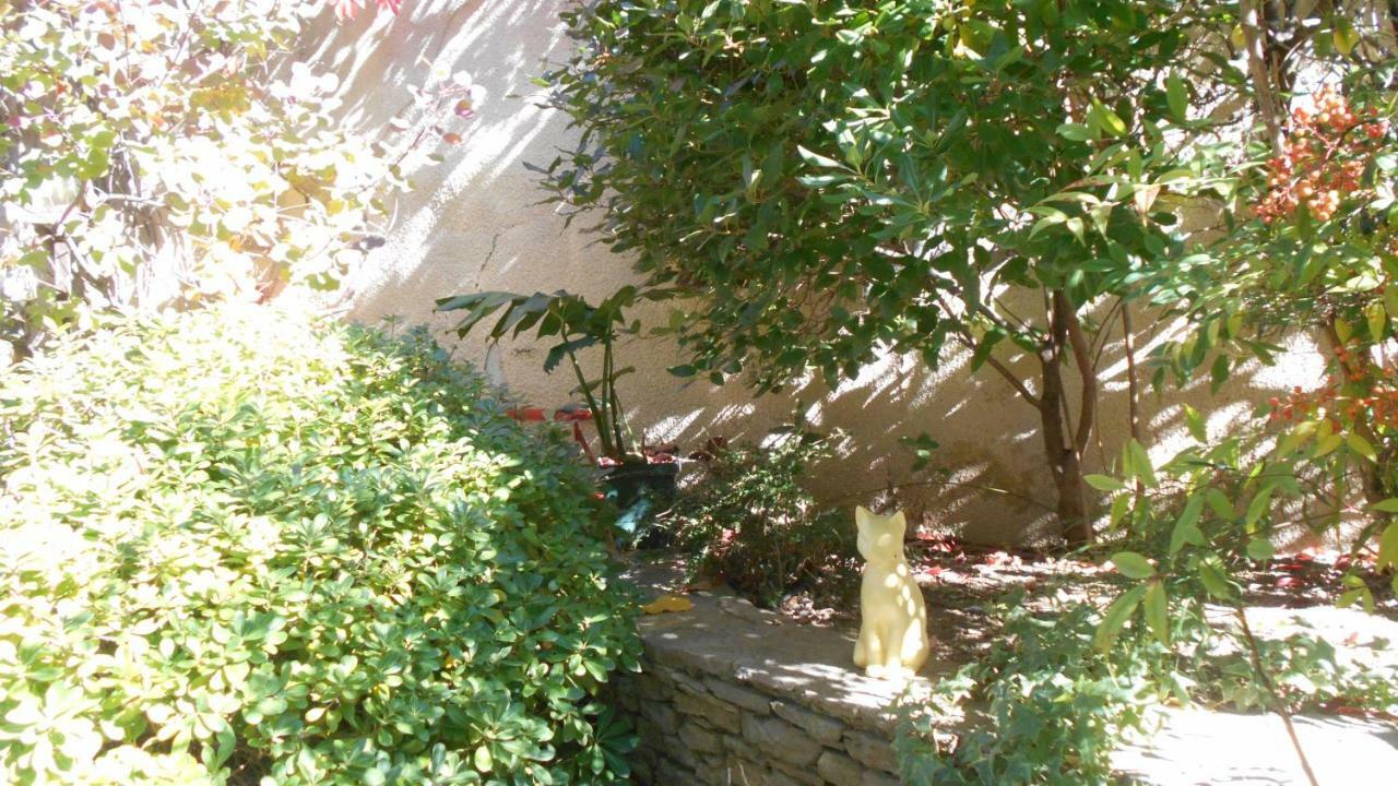 Bed and Breakfast Louminai Donzère Esterno foto