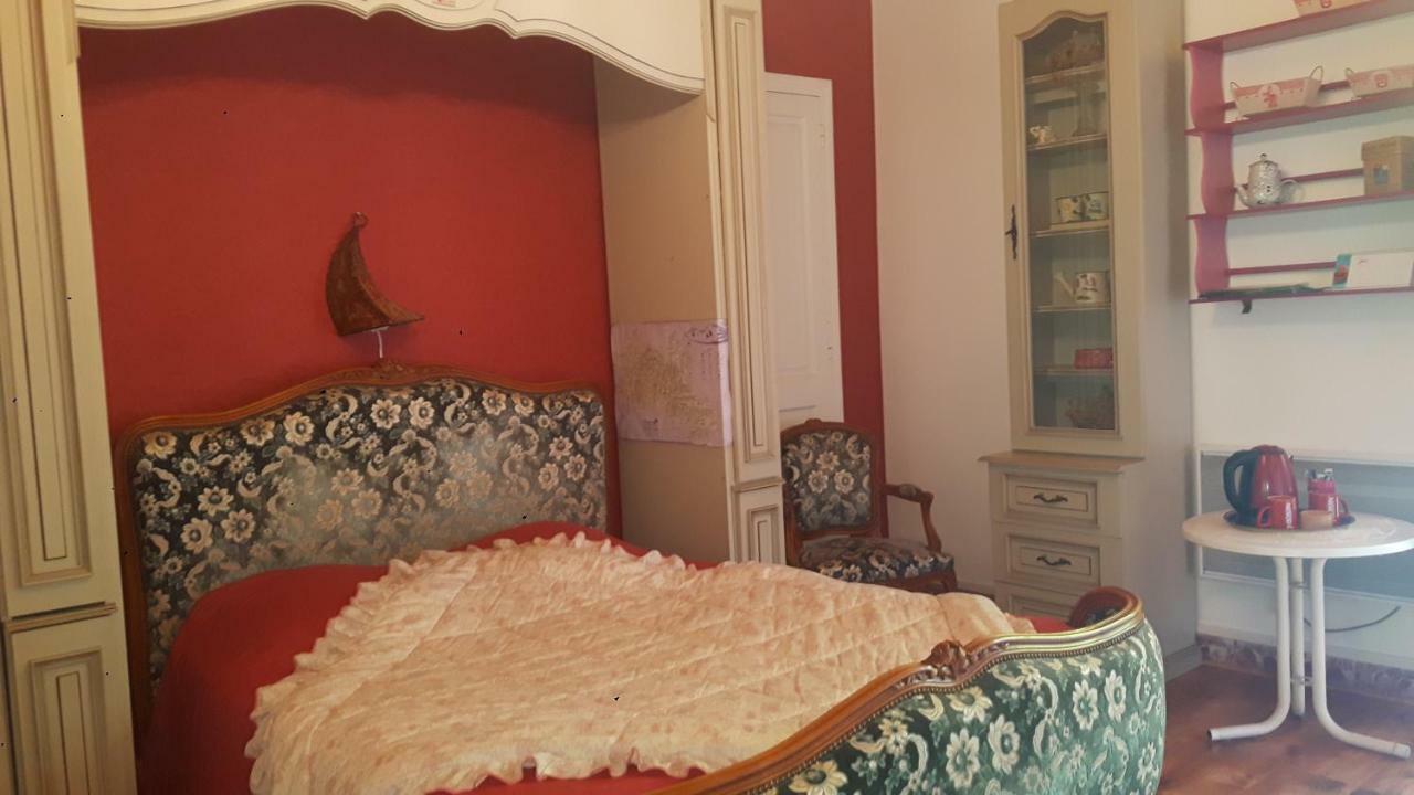 Bed and Breakfast Louminai Donzère Esterno foto